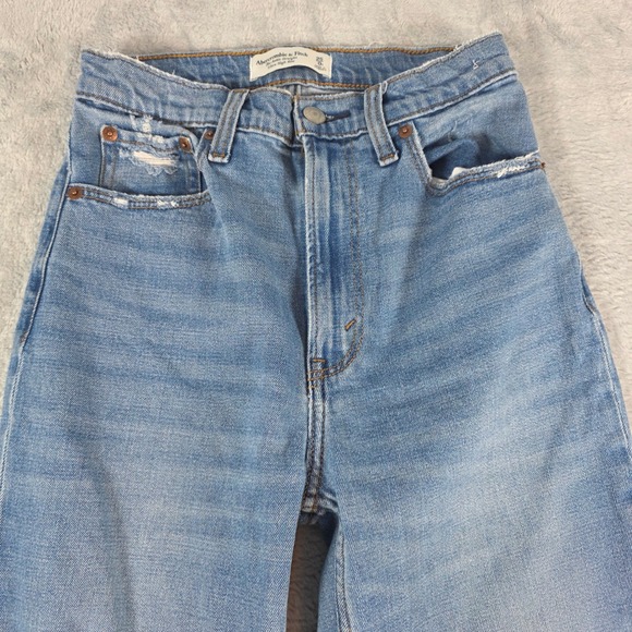 Abercrombie & Fitch Ultra High Rise Ankle Straight Jeans Blue 25 / 0R Raw Hem - Picture 2 of 9
